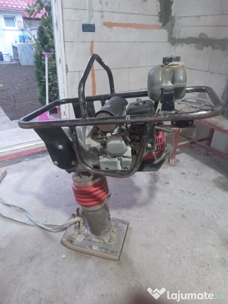 Mai compactor benzinar – perfect pentru santier