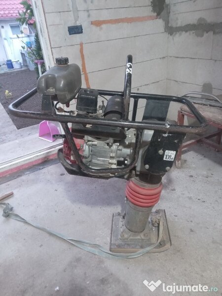 Mai compactor benzinar – perfect pentru santier